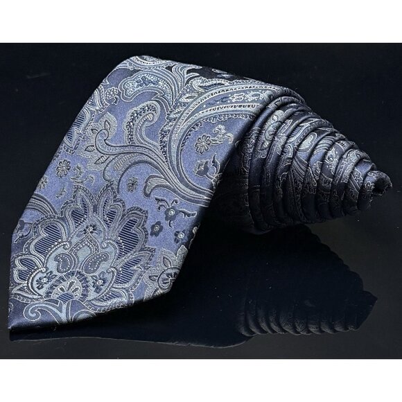 Donald J Trump Tie Signature Collection Blue Paisley Necktie Silk 69"x3.5" - Picture 6 of 6